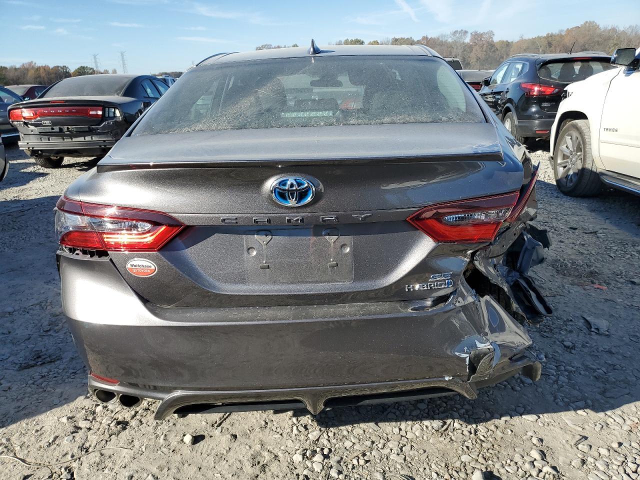 2021 TOYOTA CAMRY SE - Фото 6