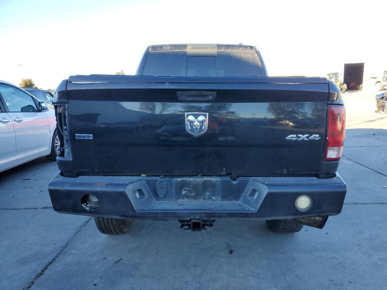 2012 DODGE RAM 3500 L - Фото 6
