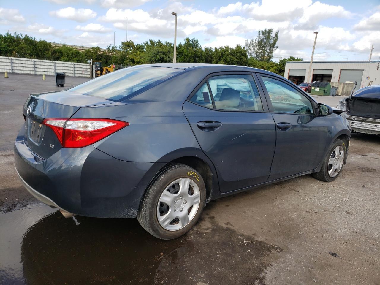 2014 TOYOTA COROLLA L - Image 3