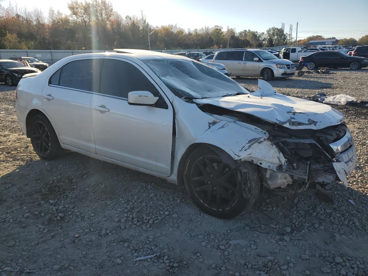 2011 FORD FUSION SEL - Image 4