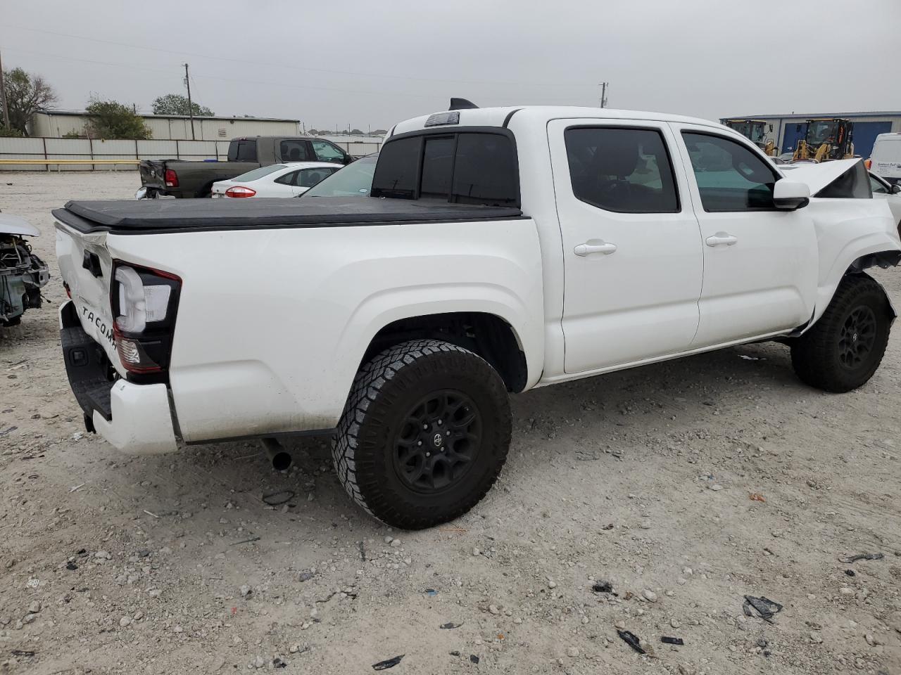 2023 TOYOTA TACOMA DOU - Фото 3