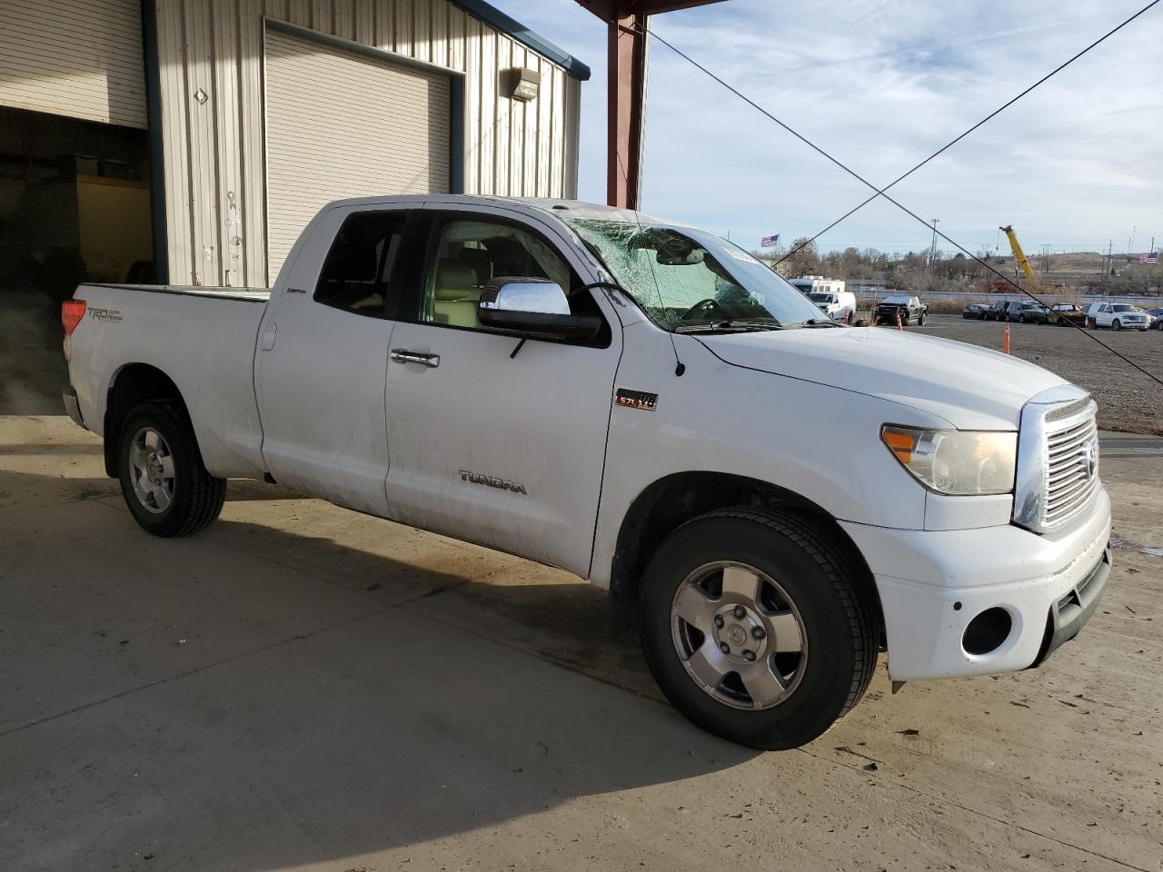 2011 TOYOTA TUNDRA DOU - Фото 4