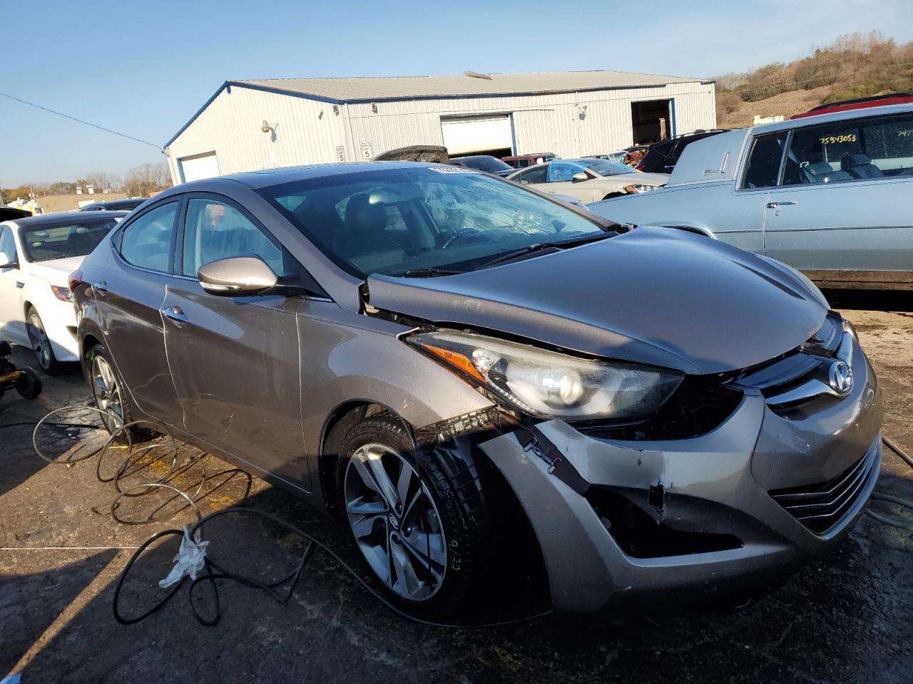 2014 HYUNDAI ELANTRA SE - Image 4