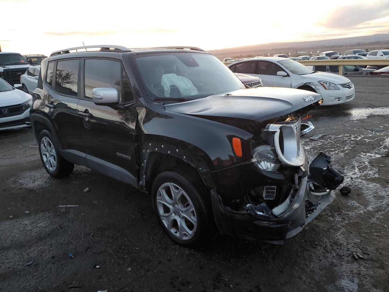 2016 JEEP RENEGADE L - Image 4