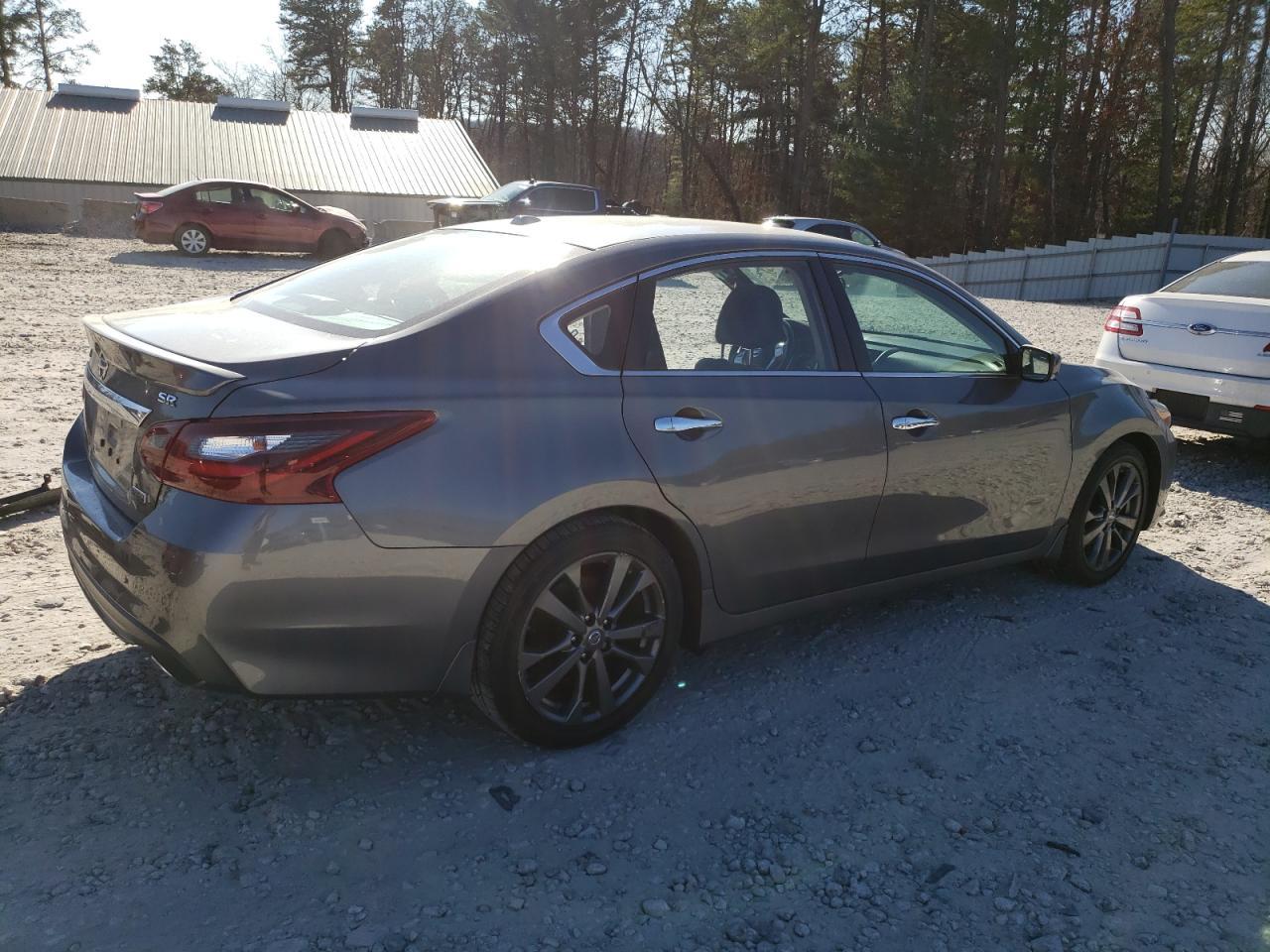 2018 NISSAN ALTIMA 2.5 - Фото 3