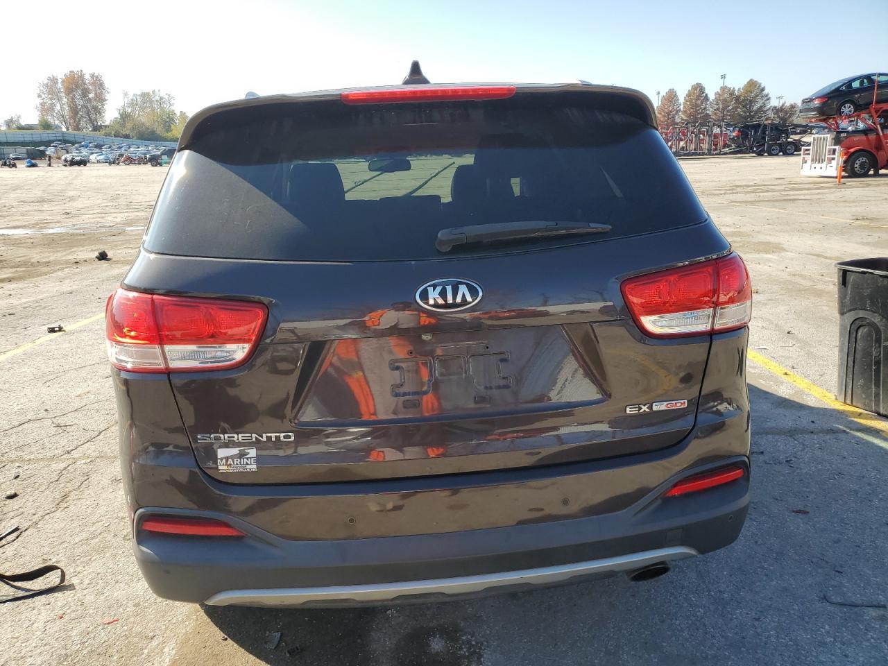 2016 KIA SORENTO EX - Image 6