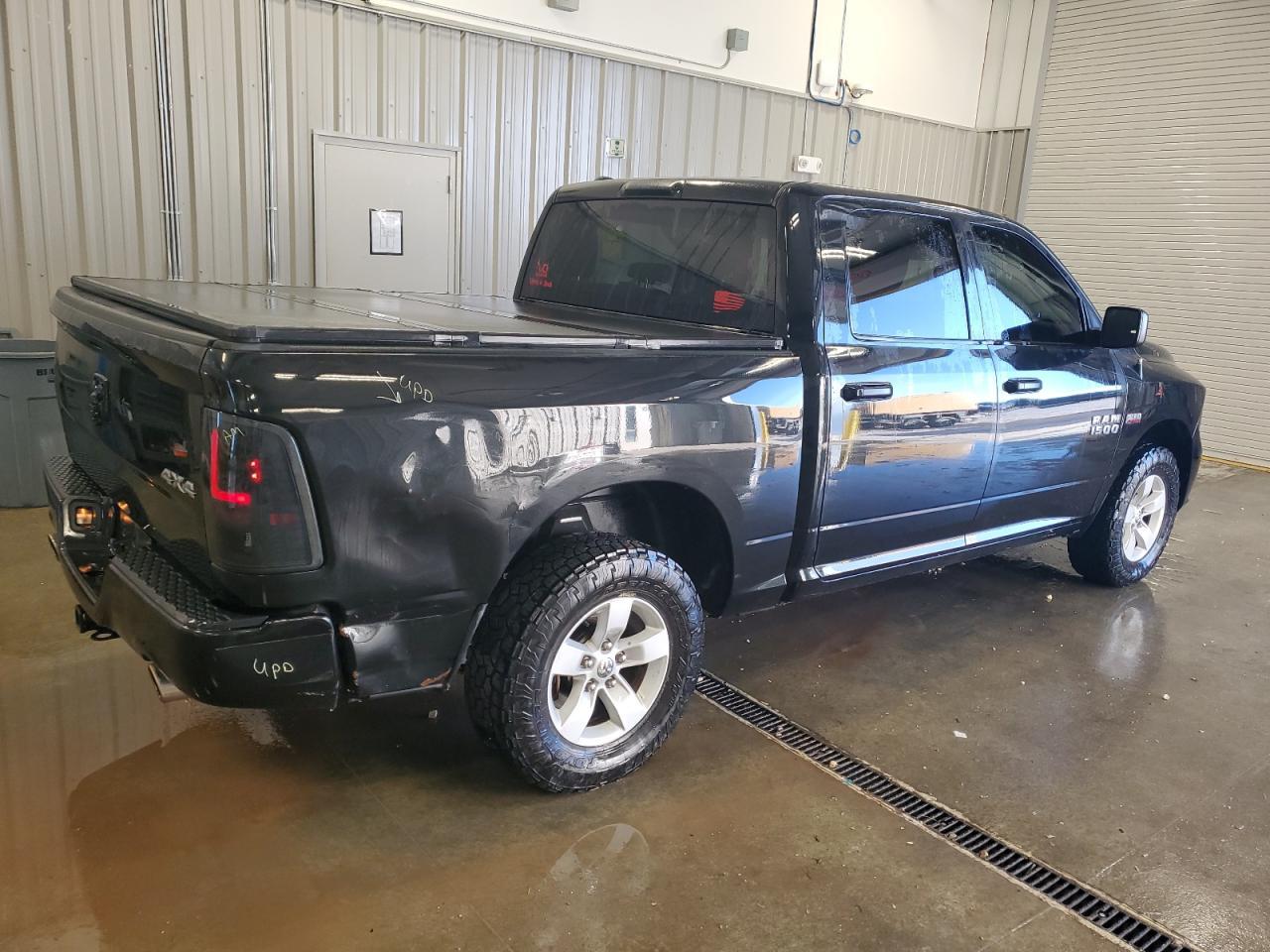2017 RAM 1500 ST - Фото 3