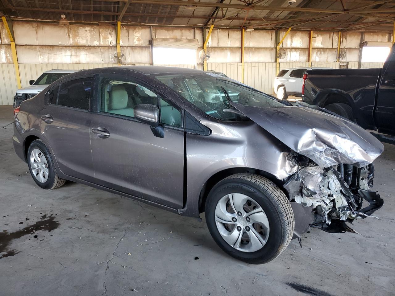 2015 HONDA CIVIC LX - Image 4