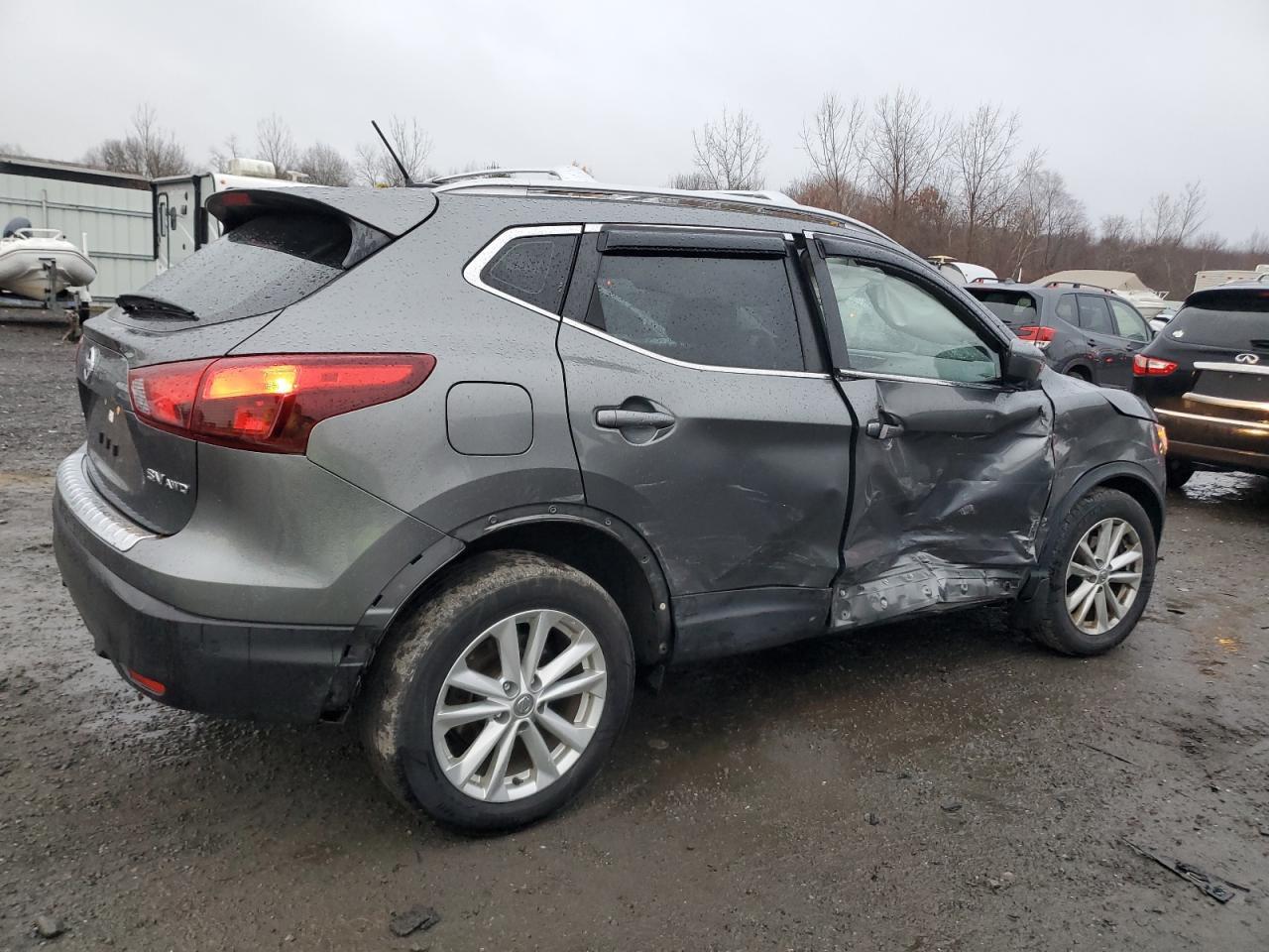 2018 NISSAN ROGUE SPOR - Image 3
