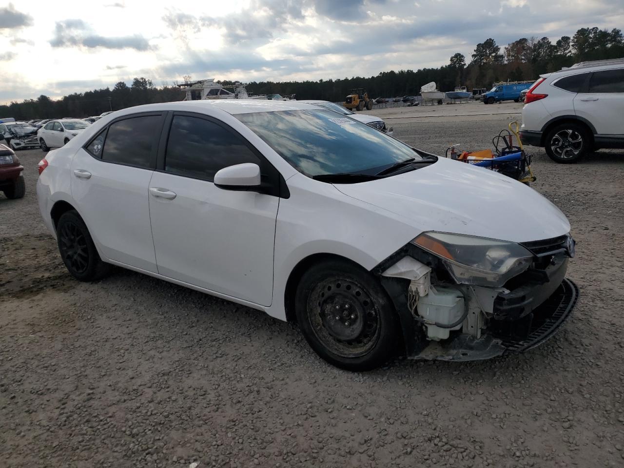 2015 TOYOTA COROLLA L - Image 4
