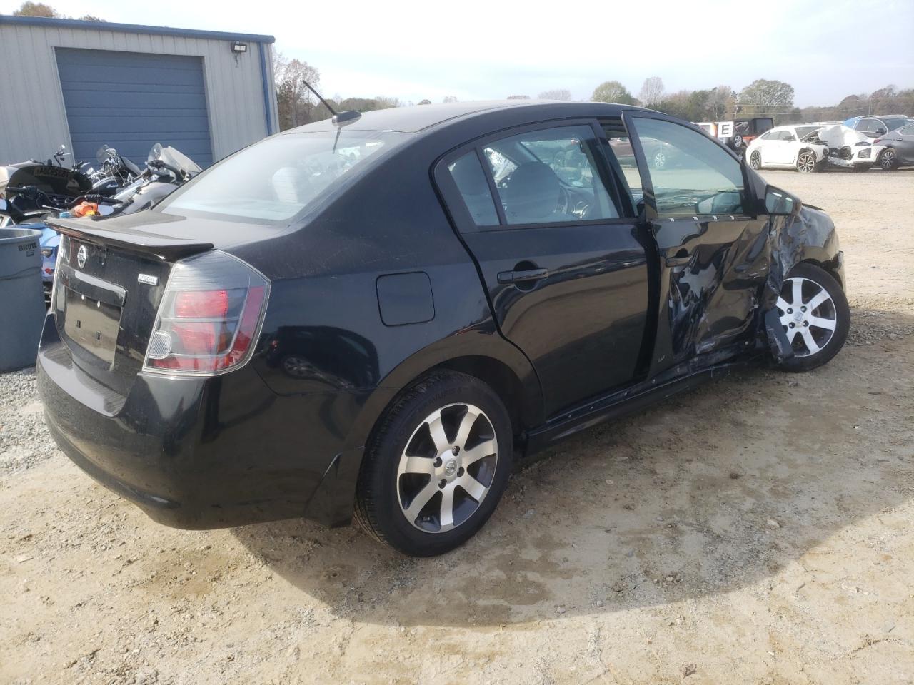 2012 NISSAN SENTRA 2.0 - Фото 3