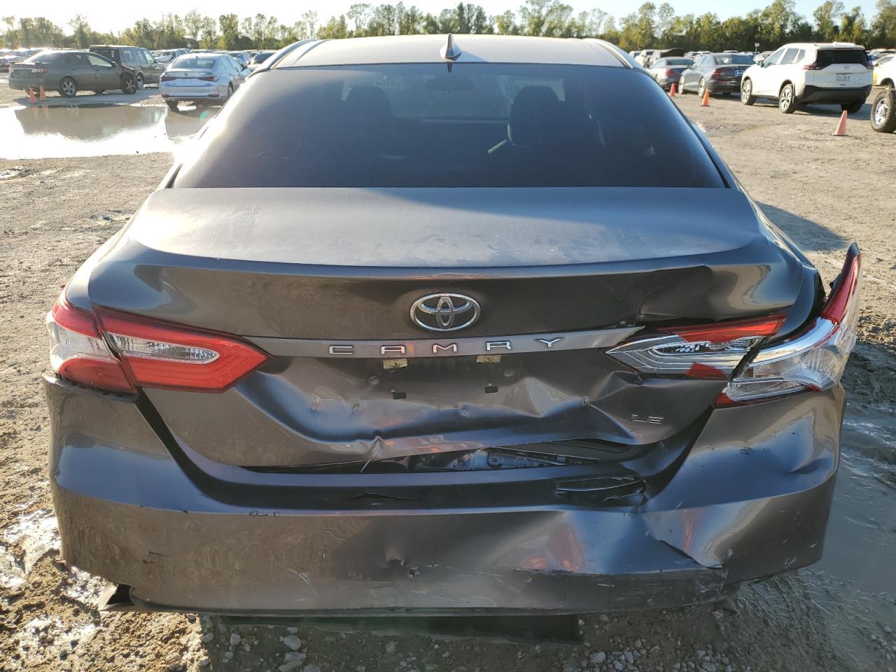 2020 TOYOTA CAMRY LE - Image 6