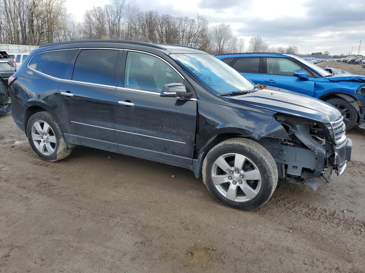 2014 CHEVROLET TRAVERSE L - Image 4