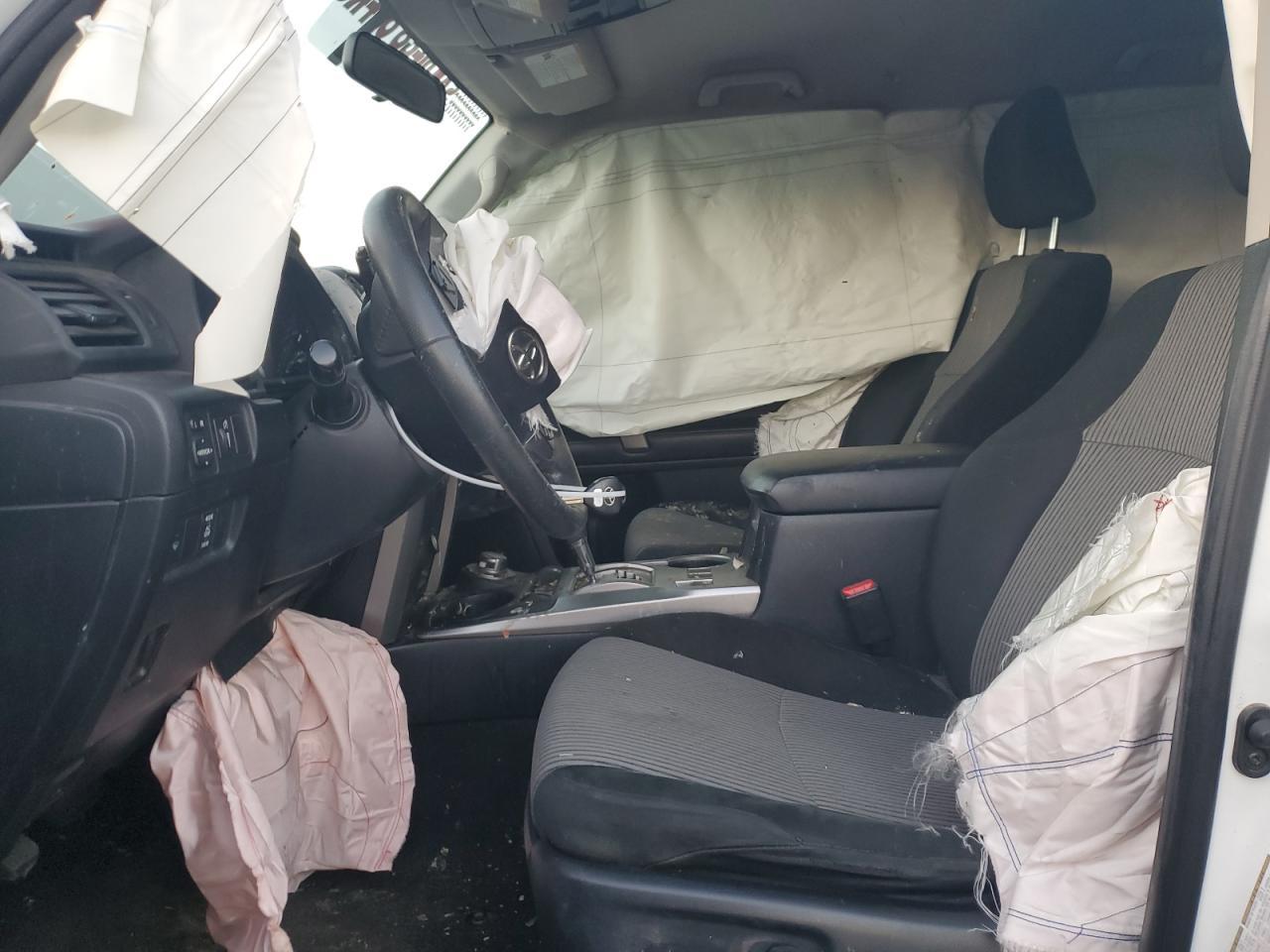 2017 TOYOTA 4RUNNER SR - Image 7