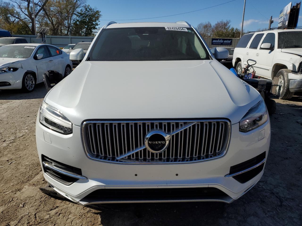 2016 VOLVO XC90 T6 - Фото 5