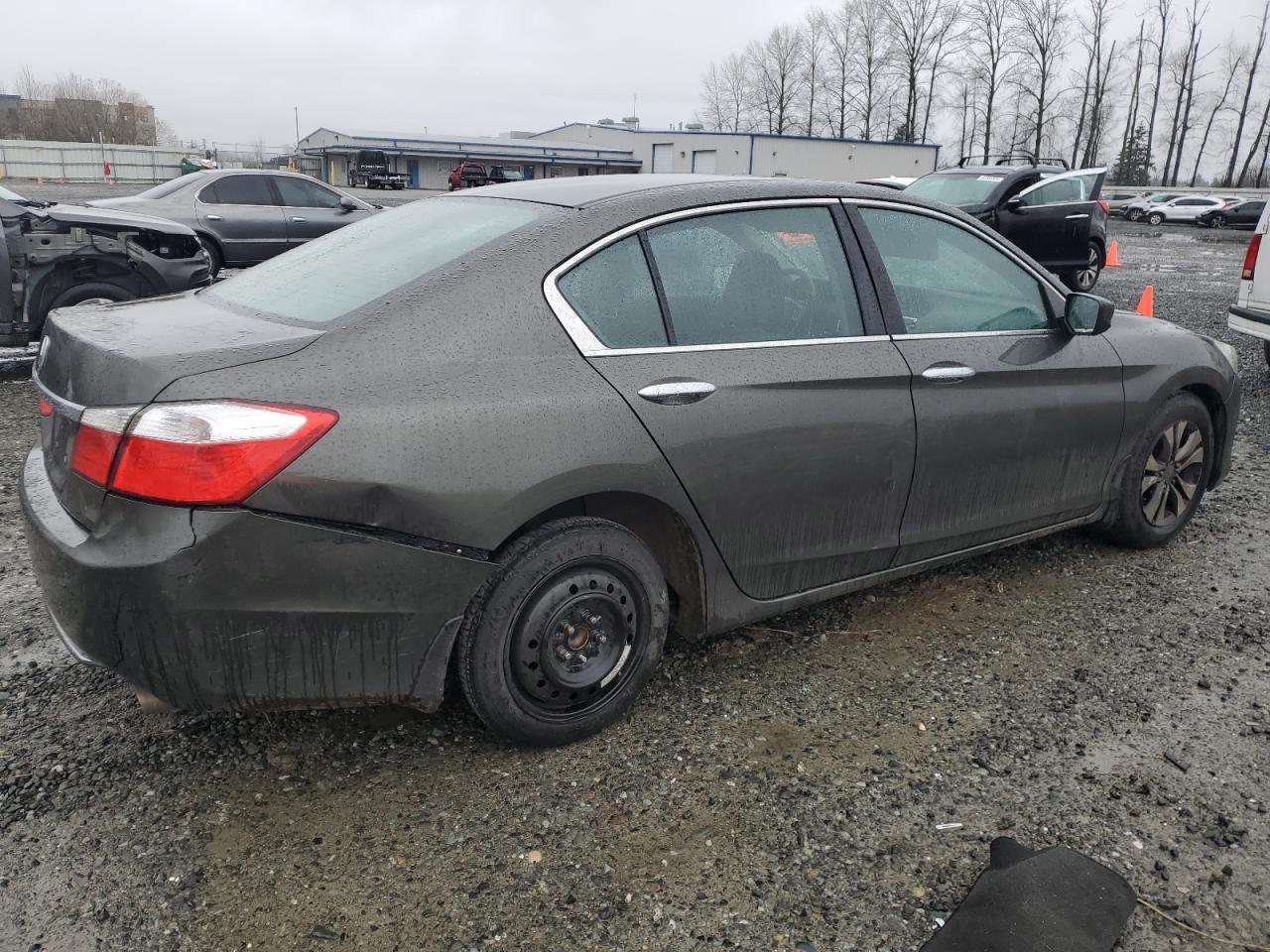 2014 HONDA ACCORD LX - Image 3