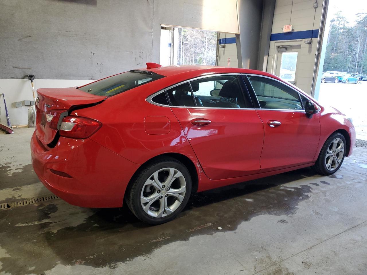 2017 CHEVROLET CRUZE PREM - Фото 3