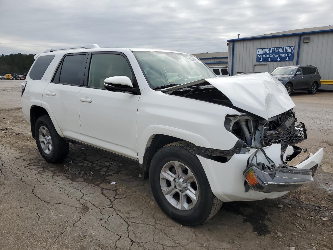 2018 TOYOTA 4RUNNER SR - Image 4