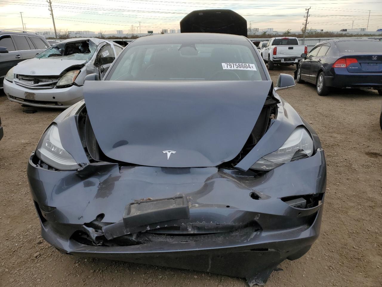 2019 TESLA MODEL 3 - Фото 5
