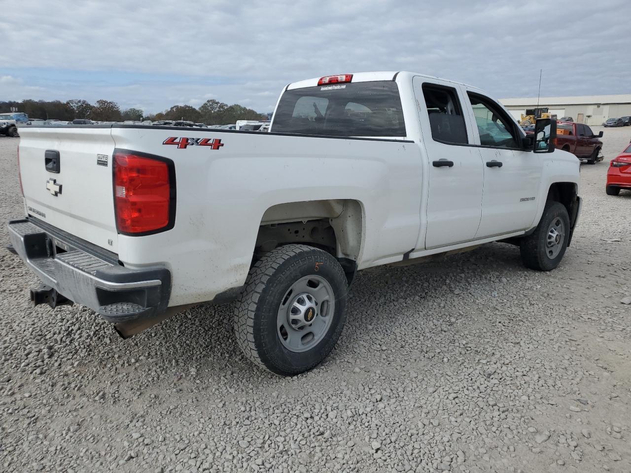 2019 CHEVROLET SILVERADO - Image 3