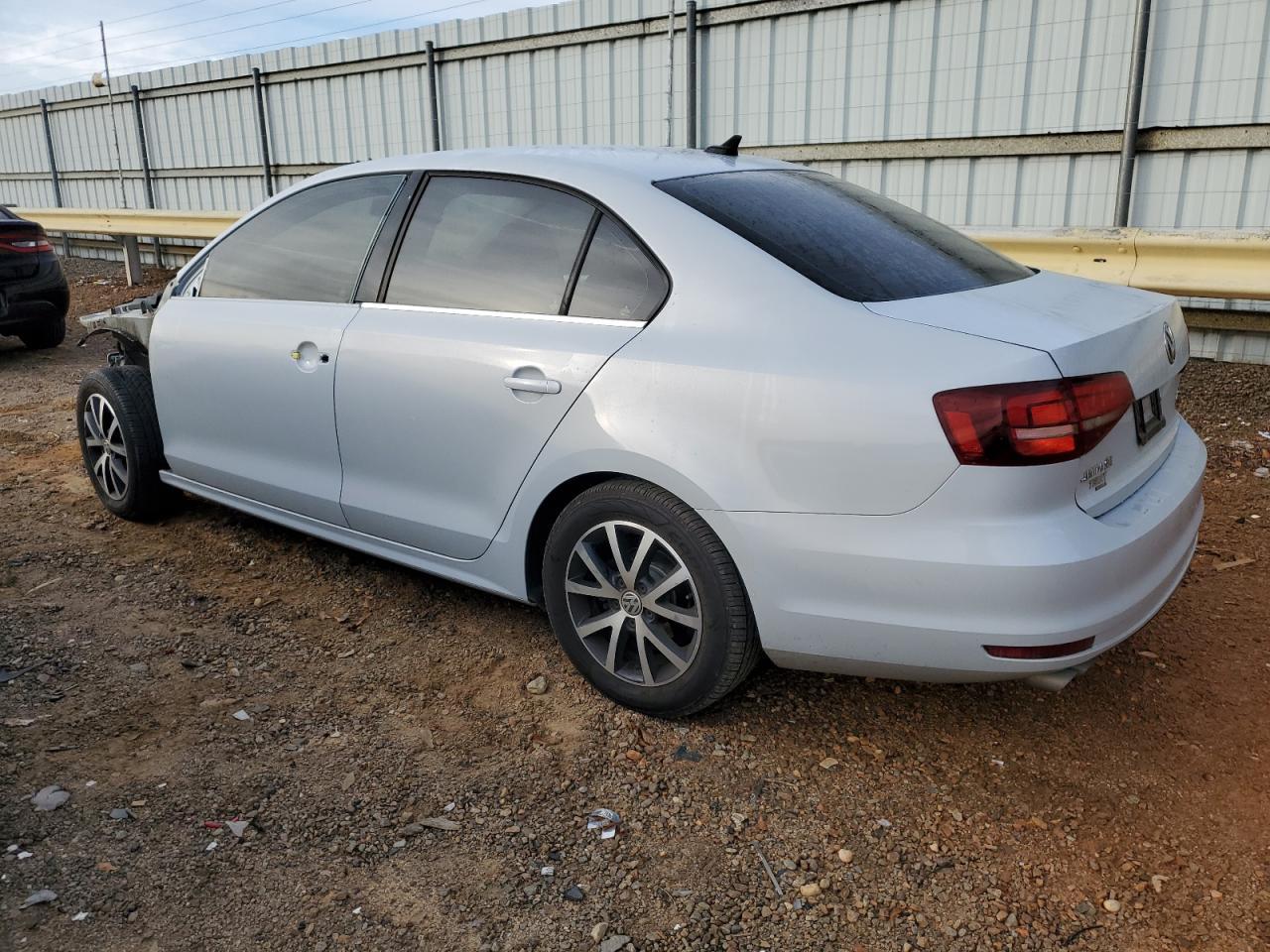 2017 VOLKSWAGEN JETTA SE - Фото 2