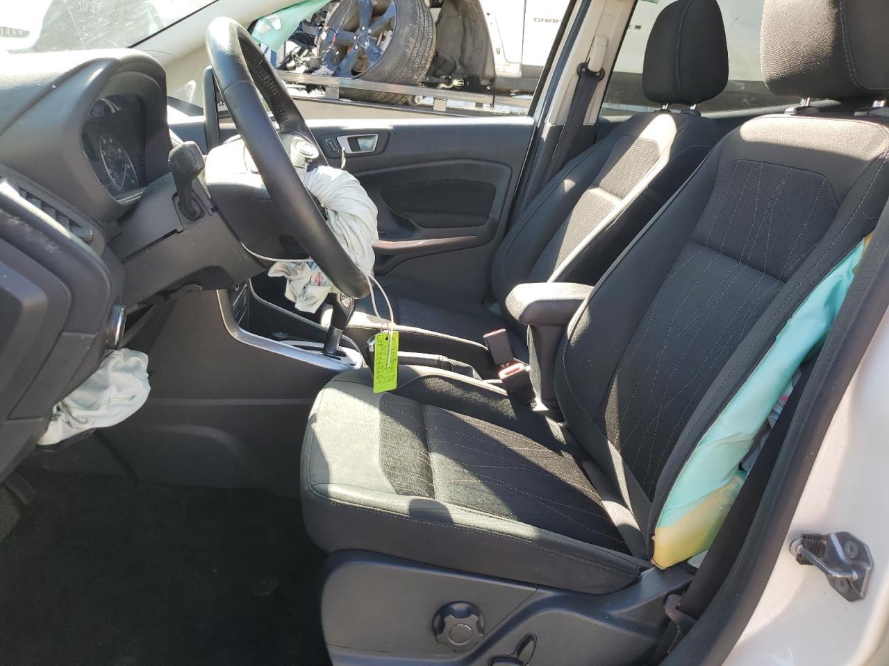 2020 FORD ECOSPORT S - Фото 7