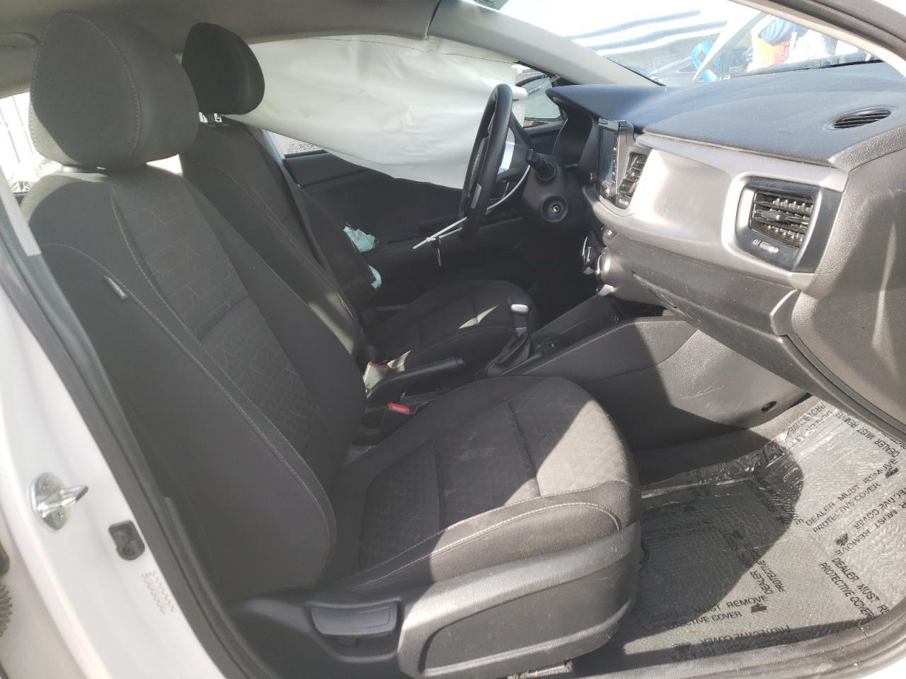 2020 KIA RIO LX - Фото 7