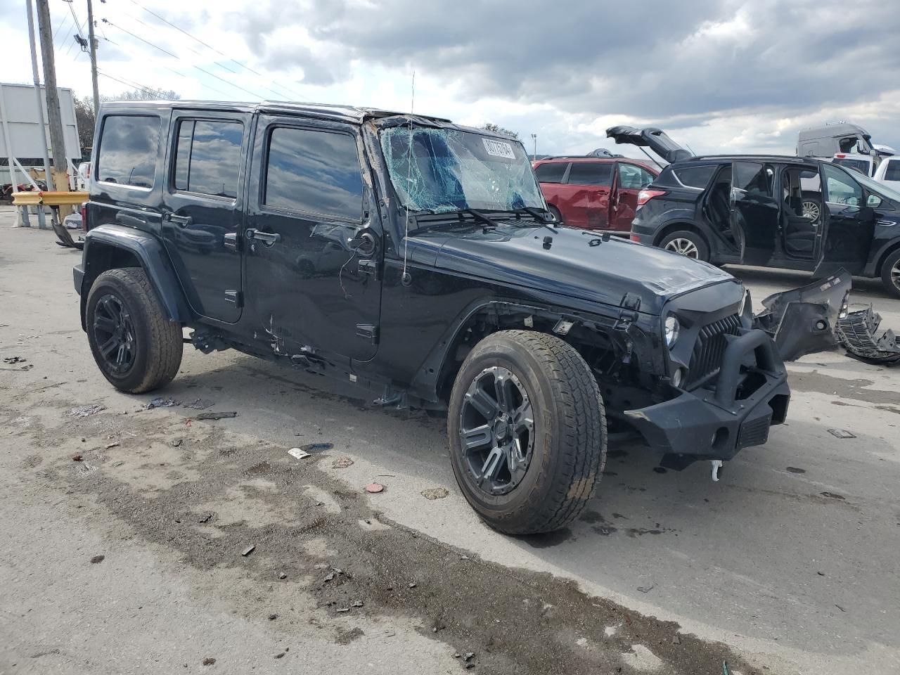 2014 JEEP WRANGLER U - Image 4