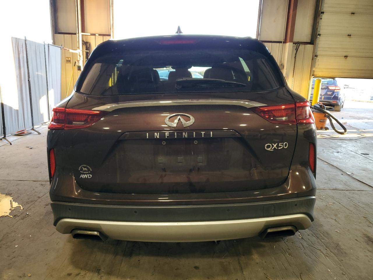 2020 INFINITI QX50 PURE - Image 6
