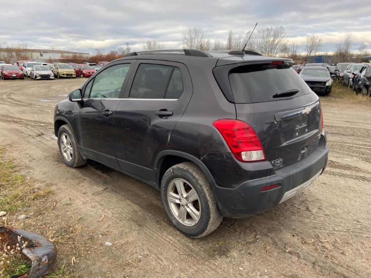 2015 CHEVROLET TRAX 1LT - Image 2