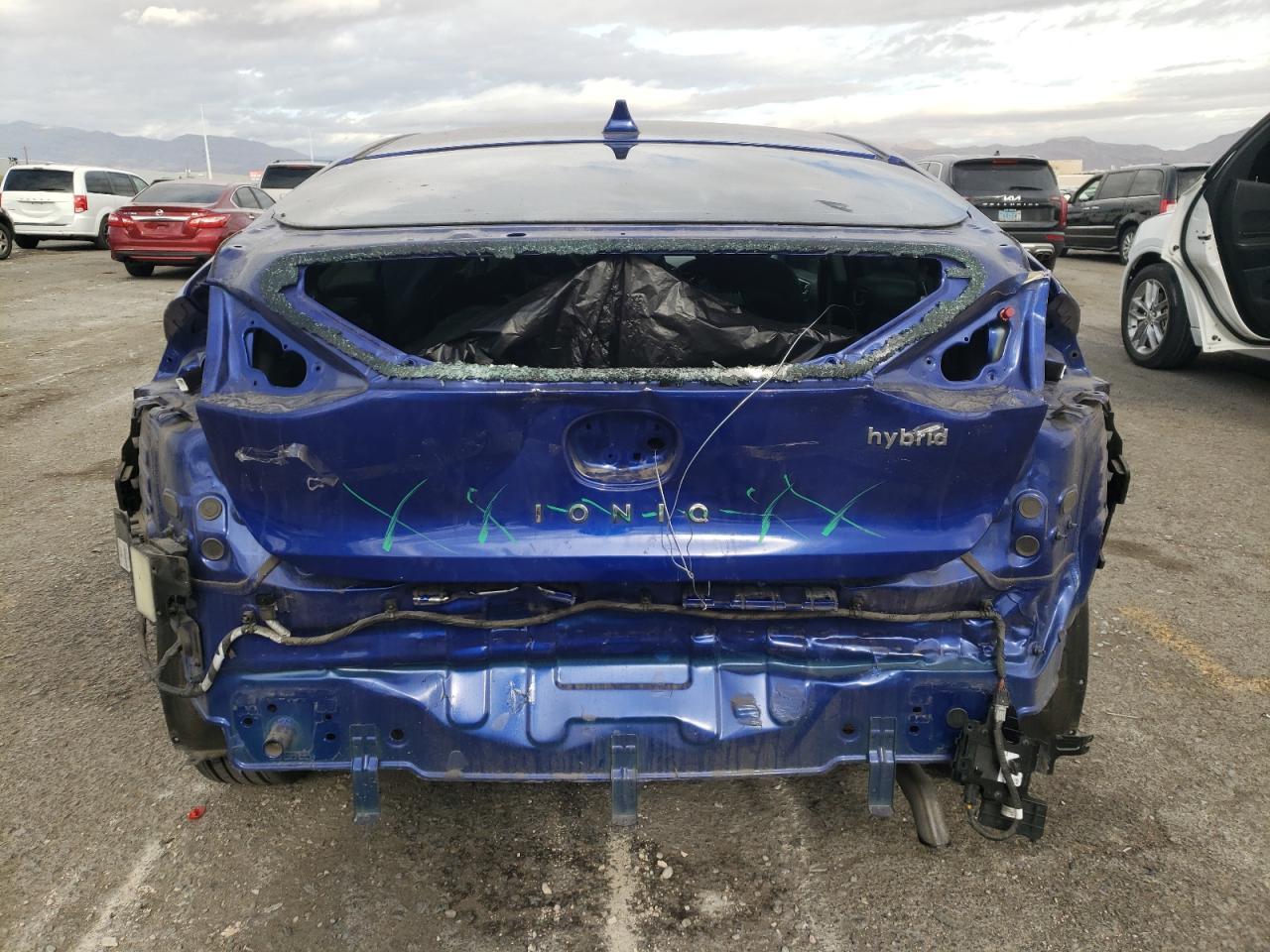 2022 HYUNDAI IONIQ SE - Фото 6