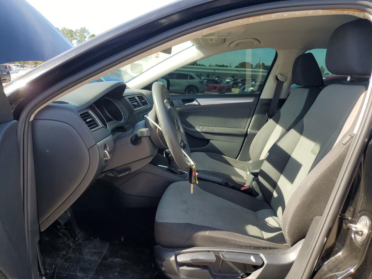 2017 VOLKSWAGEN JETTA S - Image 7
