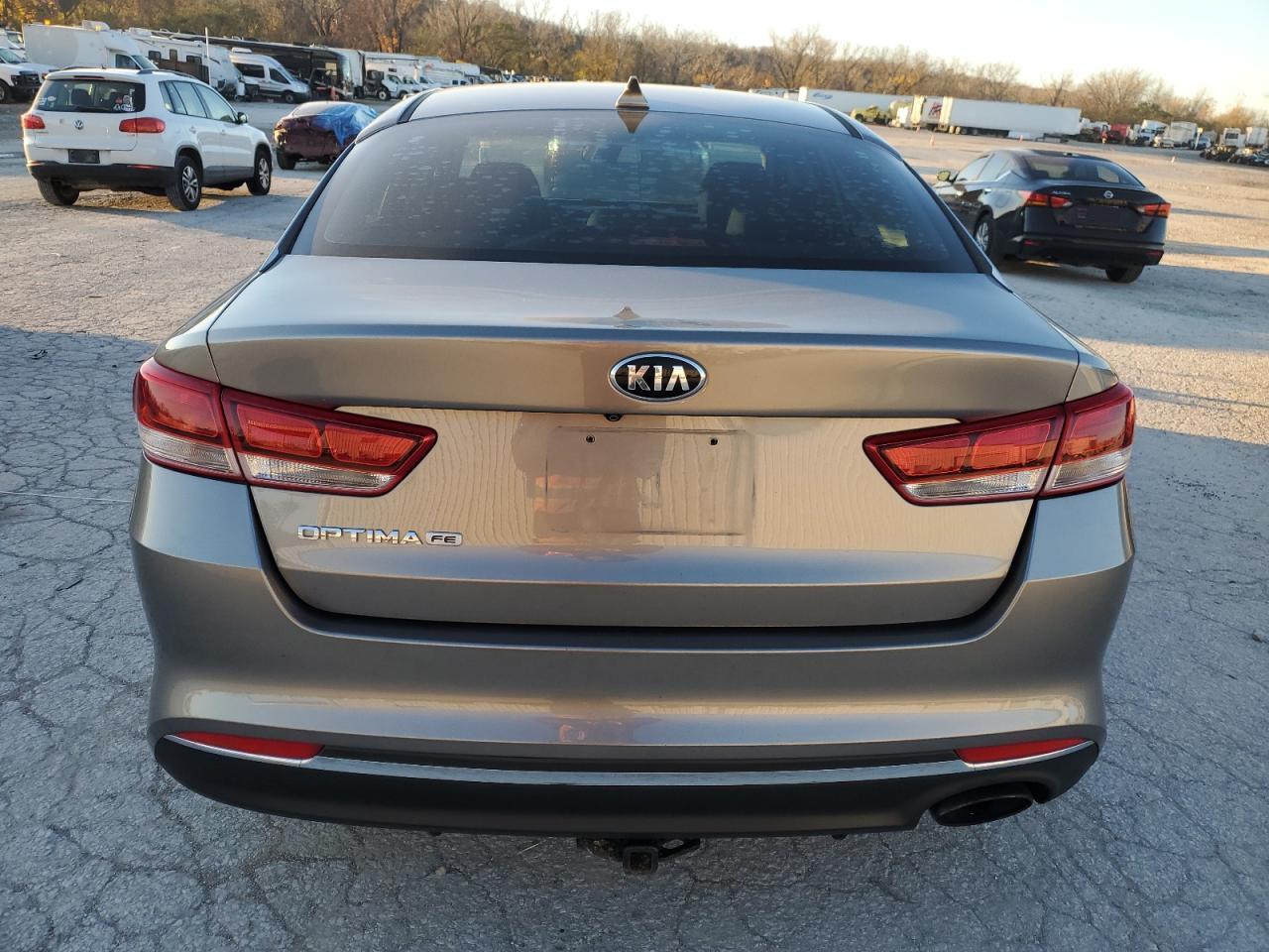 2016 KIA OPTIMA LX - Фото 6