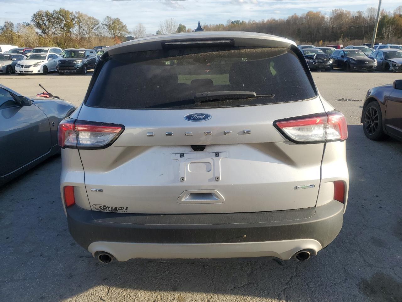 2020 FORD ESCAPE SE - Фото 6