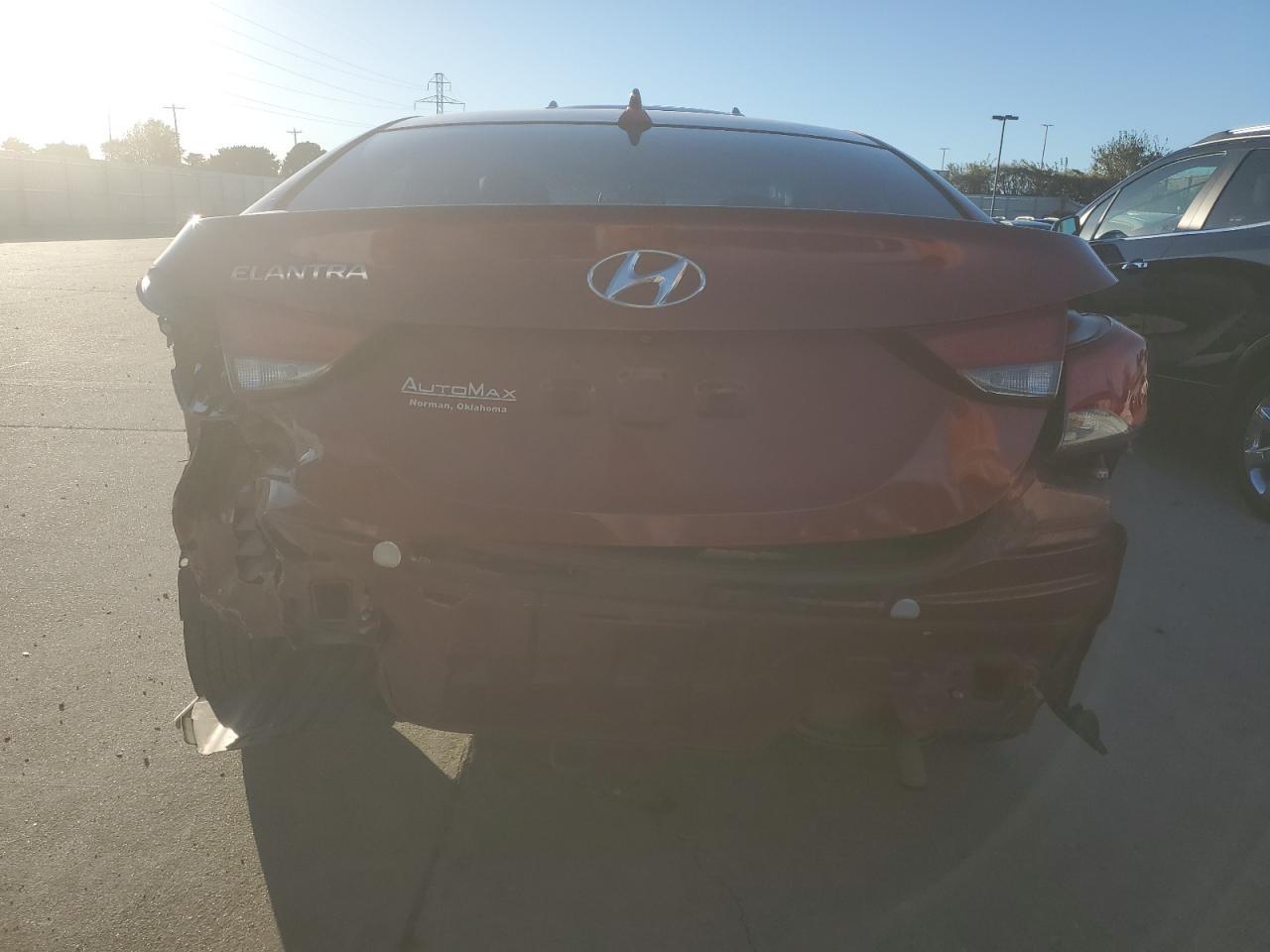 2014 HYUNDAI ELANTRA SE - Фото 6
