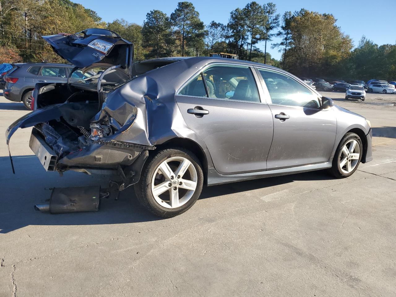 2014 TOYOTA CAMRY L - Image 3