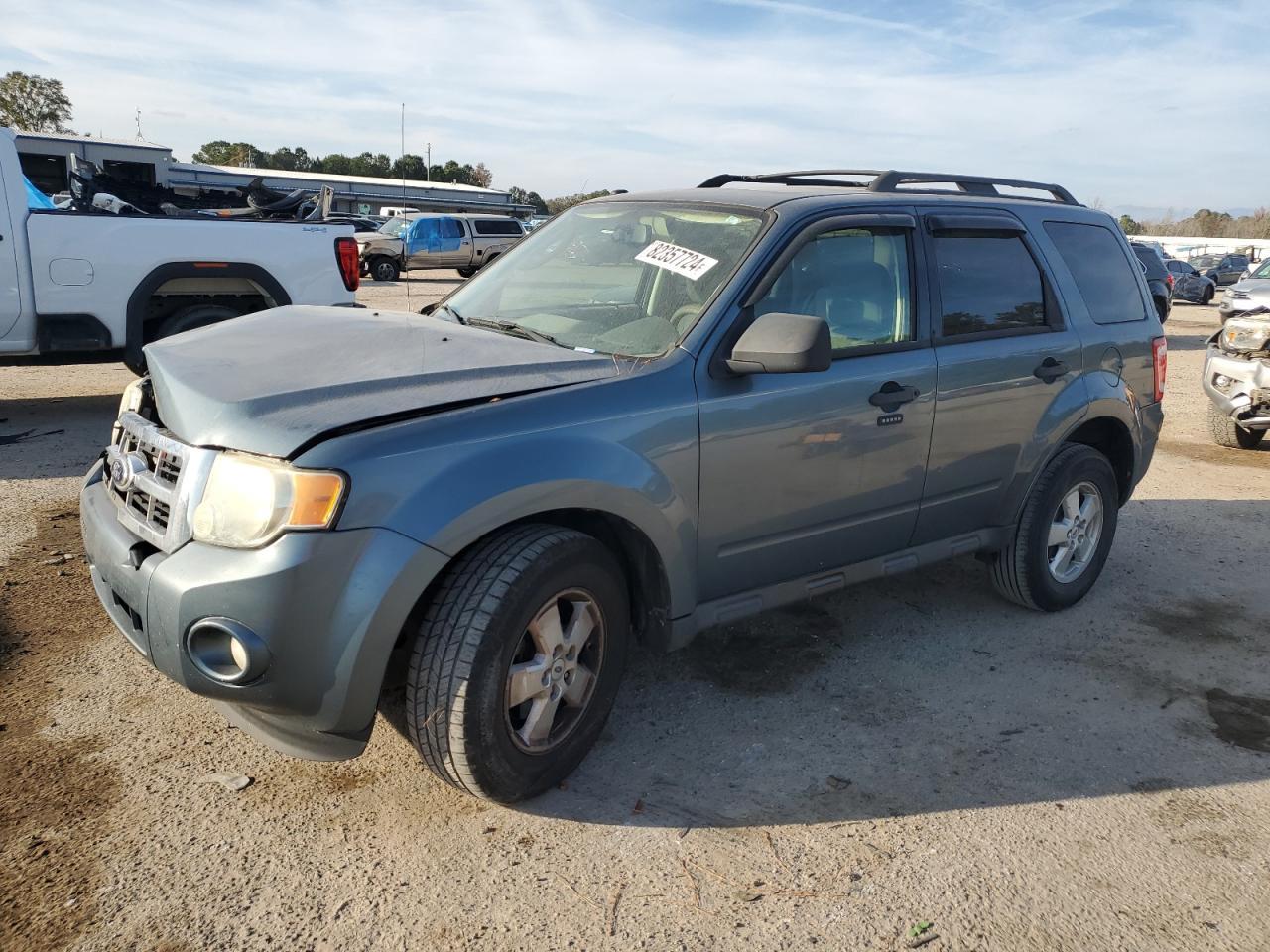 2010 FORD ESCAPE XLT