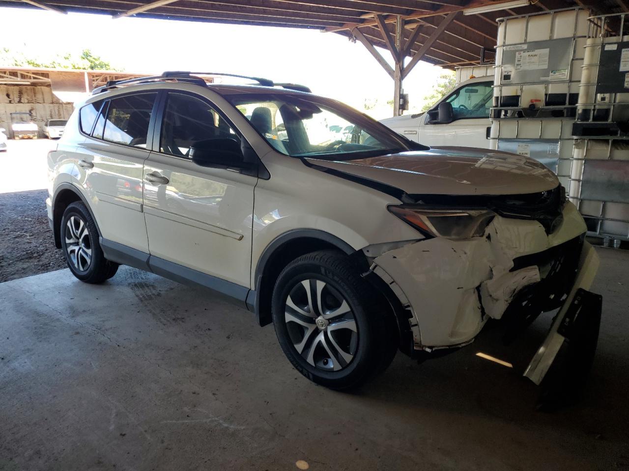 2017 TOYOTA RAV4 LE - Фото 4