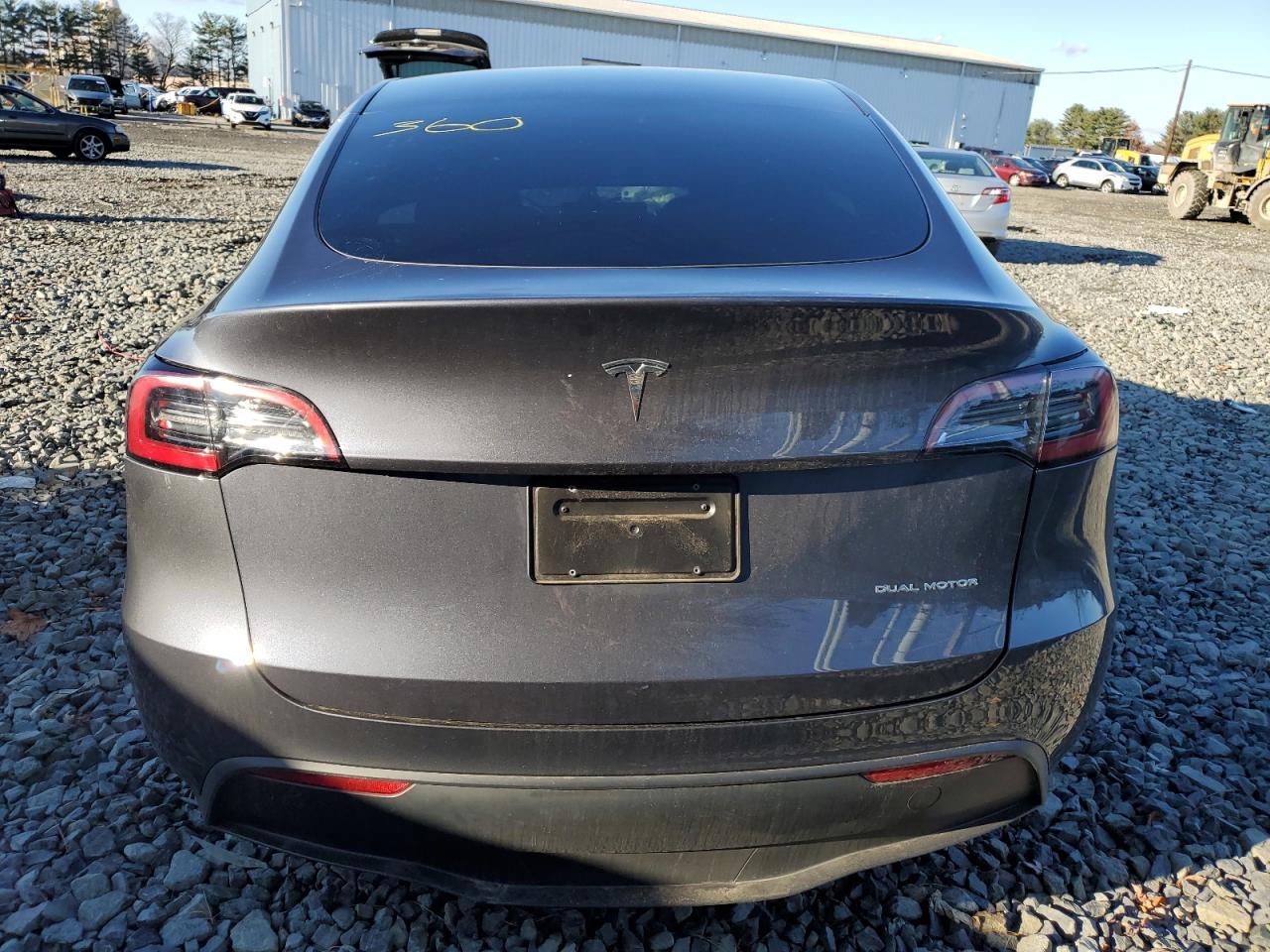 2023 TESLA MODEL Y - Фото 6