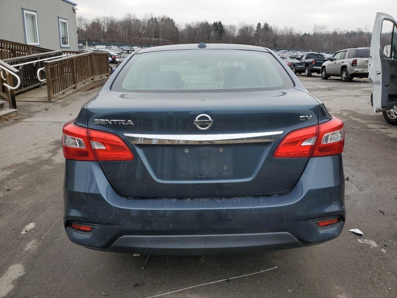 2017 NISSAN SENTRA S - Фото 6