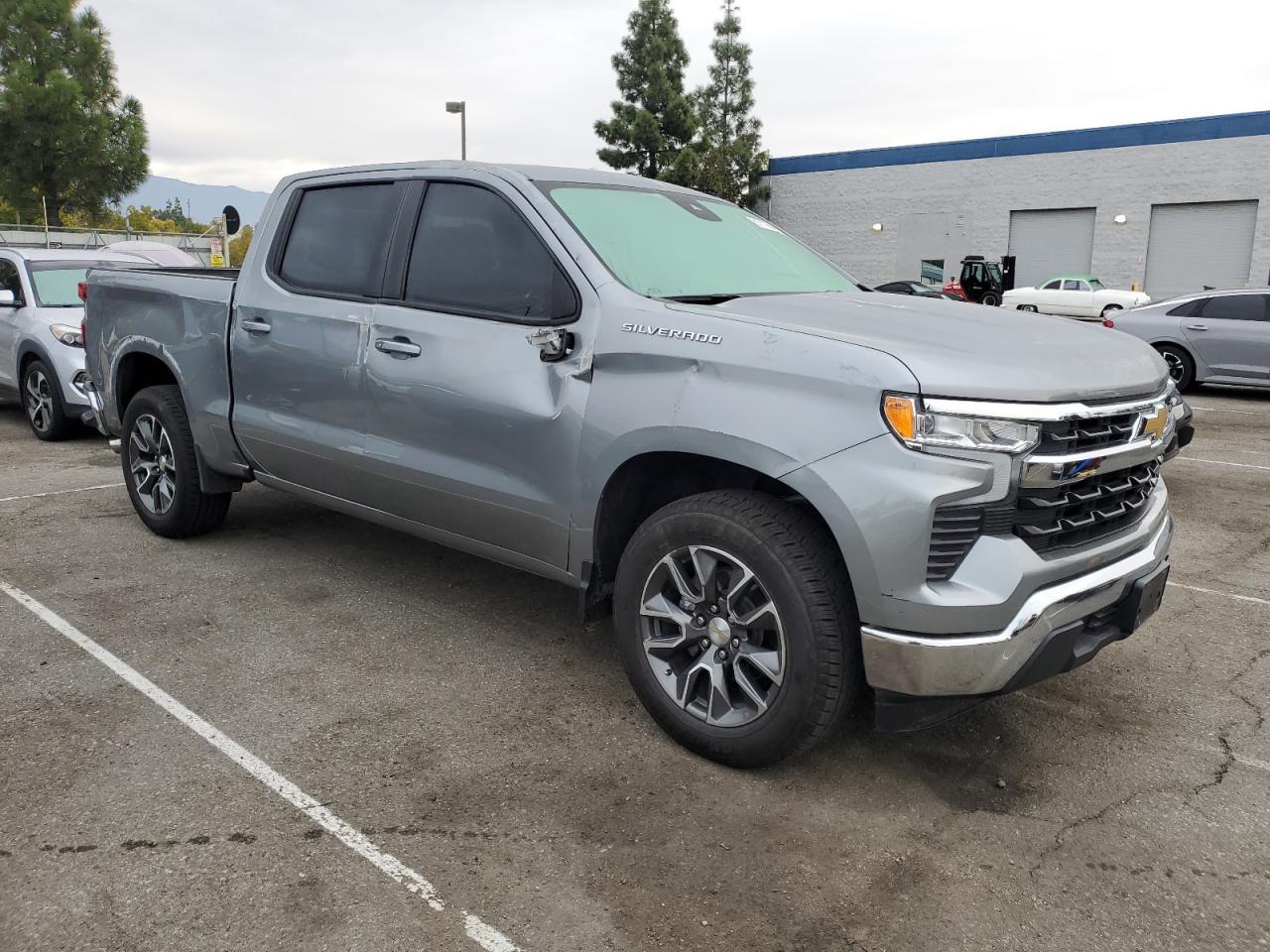 2023 CHEVROLET SILVERADO - Фото 4