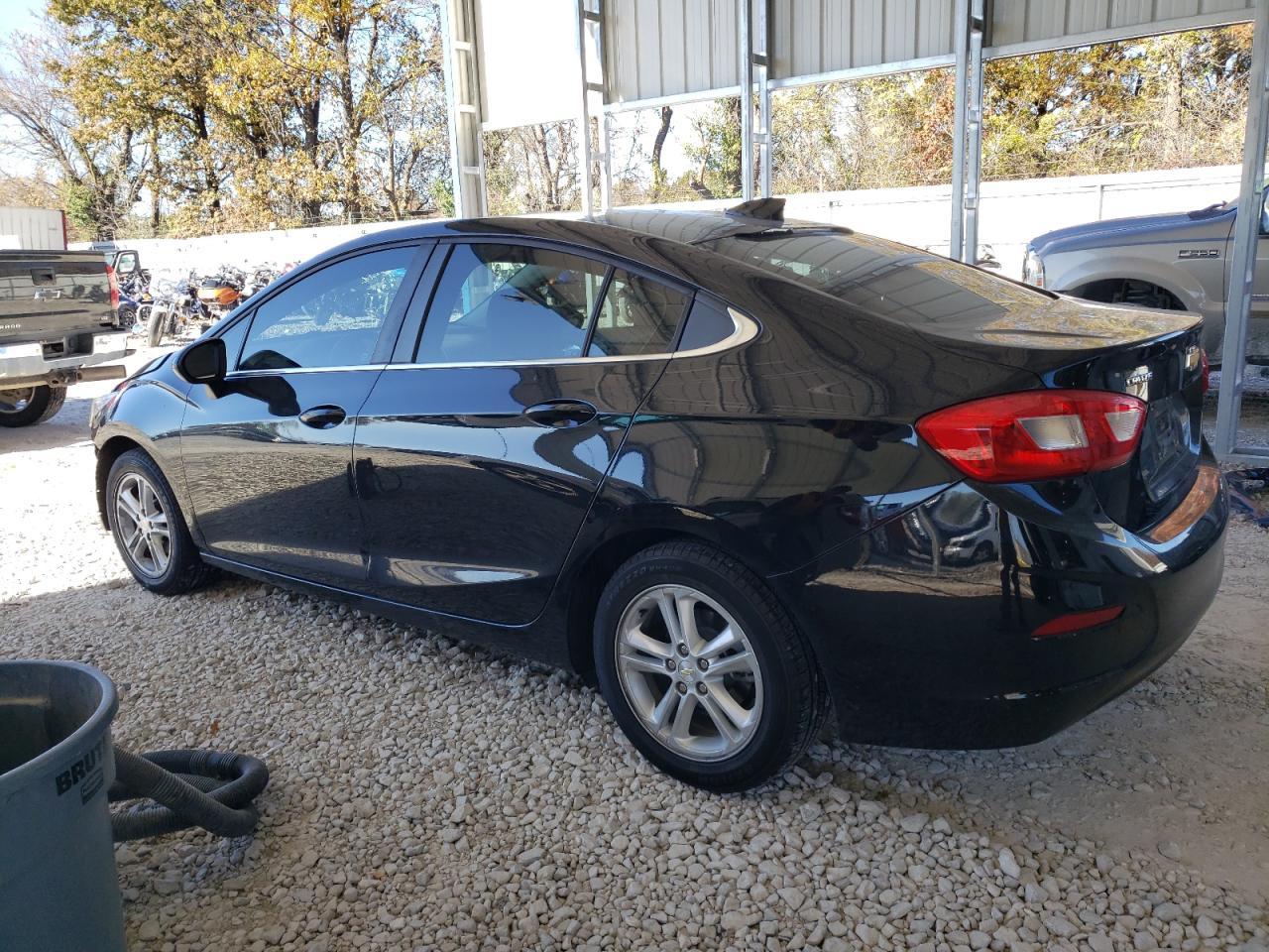 2017 CHEVROLET CRUZE LT - Фото 2