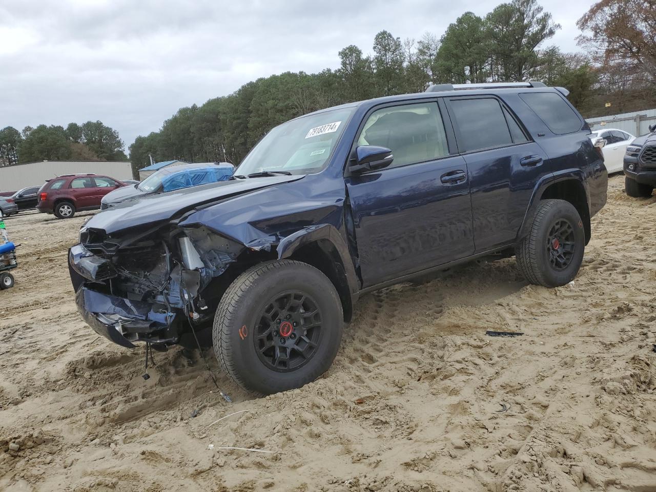 2024 TOYOTA 4RUNNER SR