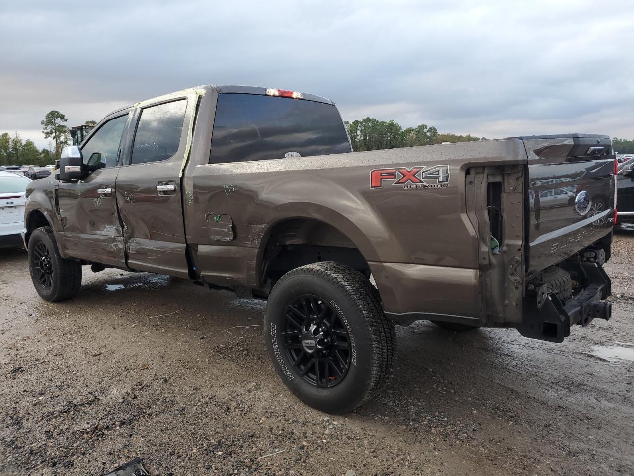 2017 FORD F250 SUPER - Image 2