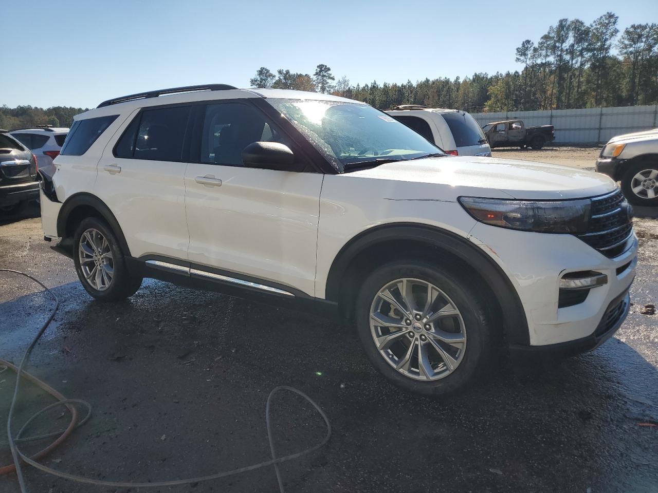 2022 FORD EXPLORER X - Фото 4