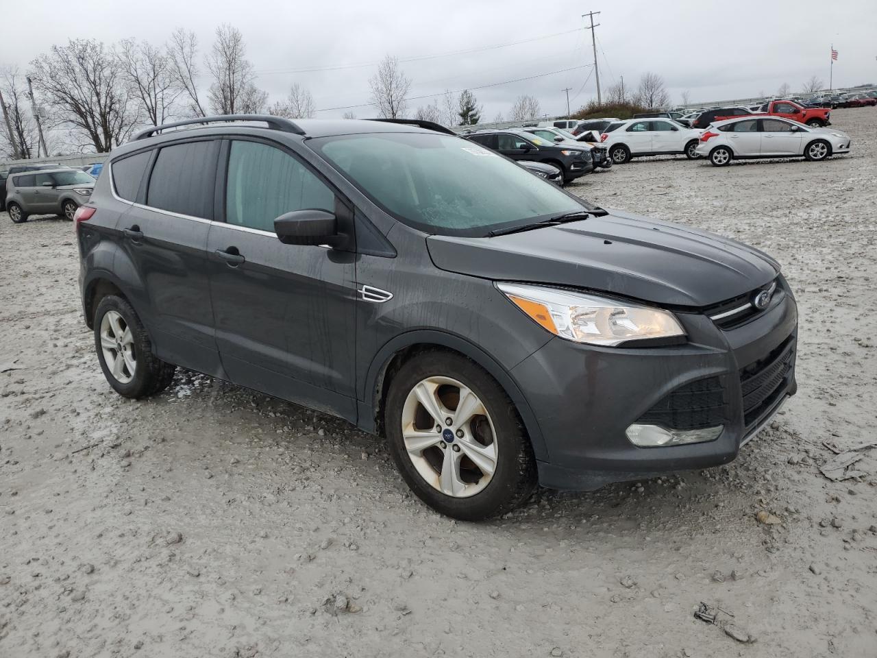 2015 FORD ESCAPE SE - Image 4