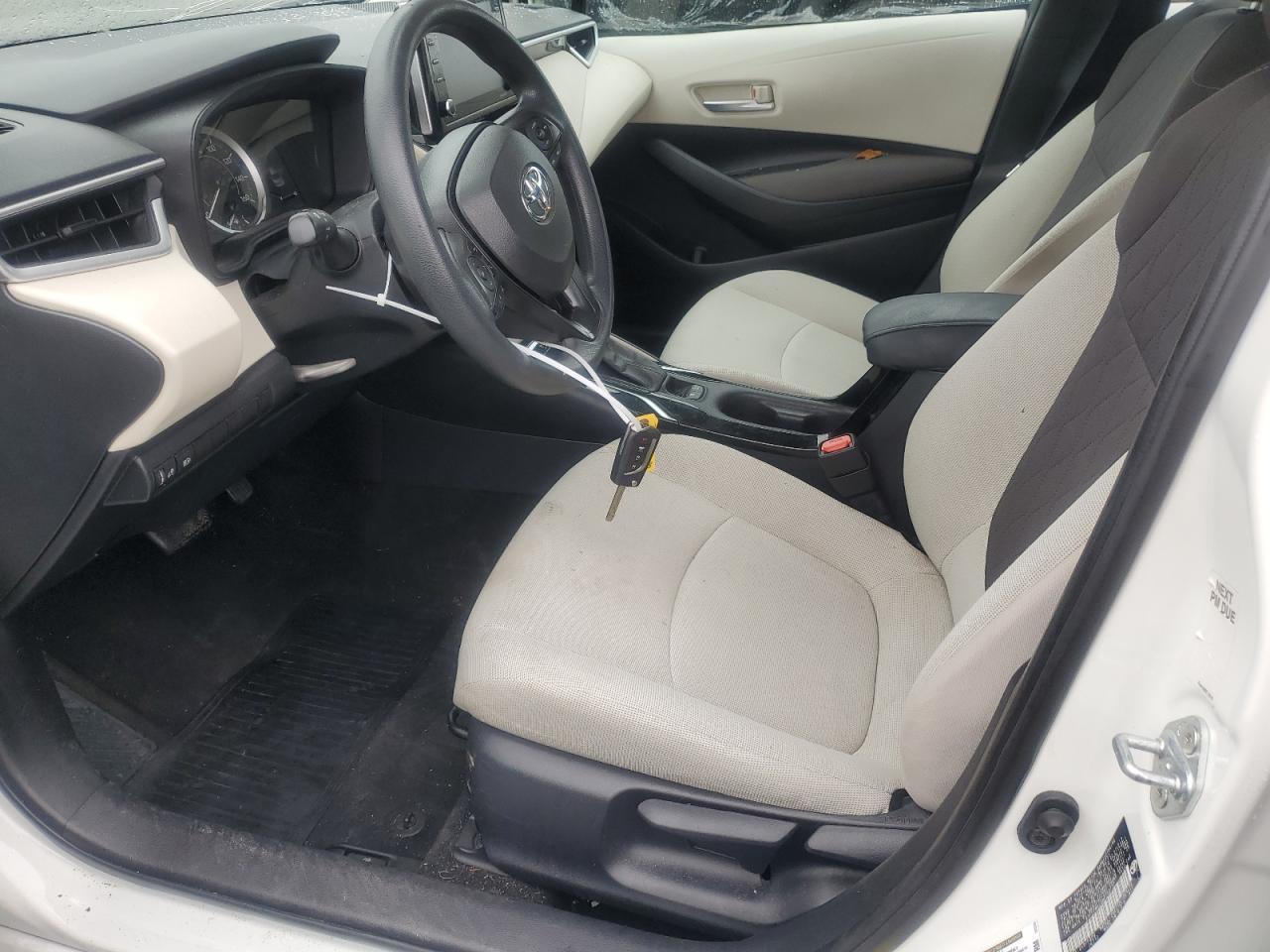 2021 TOYOTA COROLLA LE - Фото 7