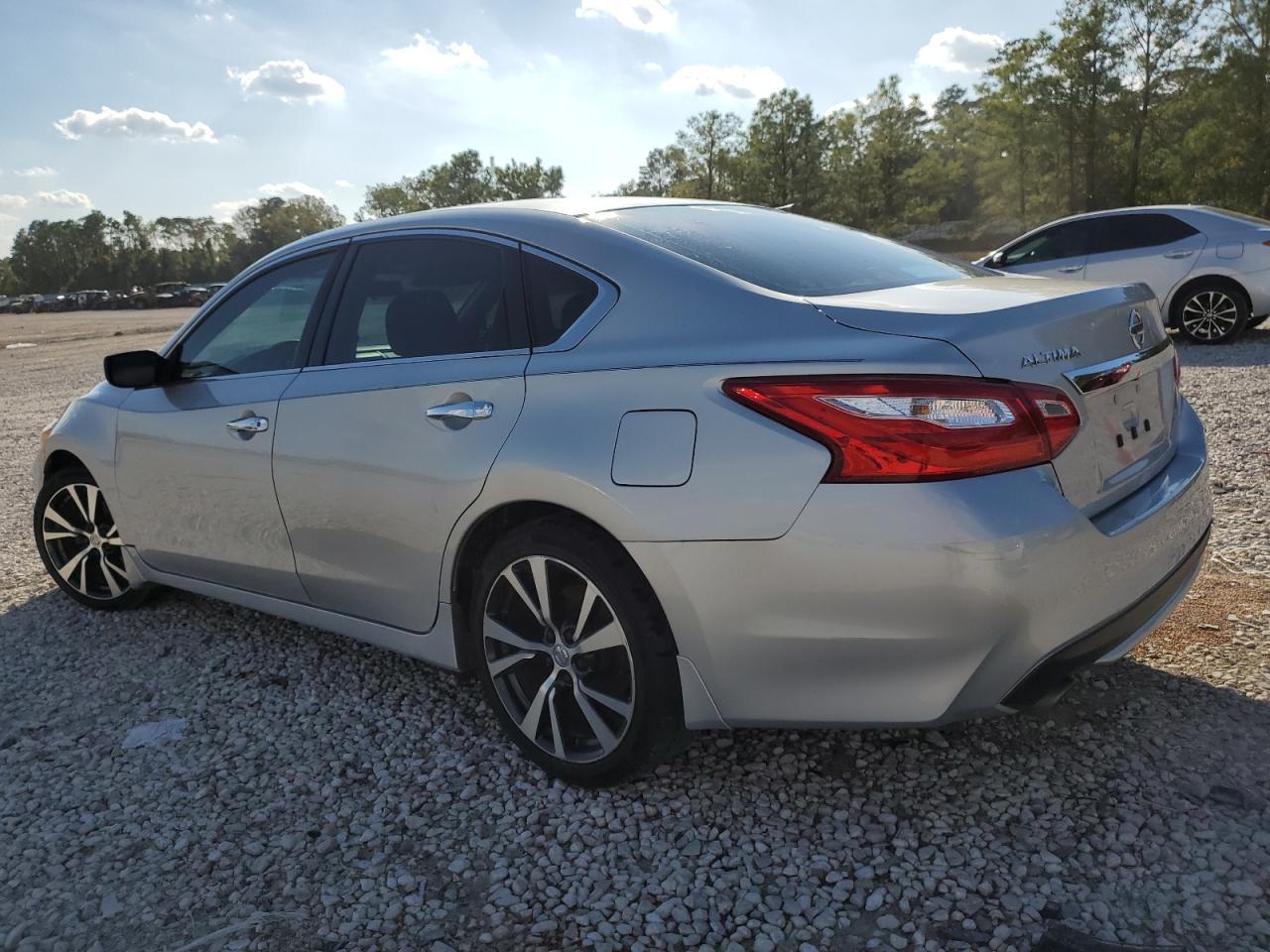 2016 NISSAN ALTIMA 2.5 - Image 2