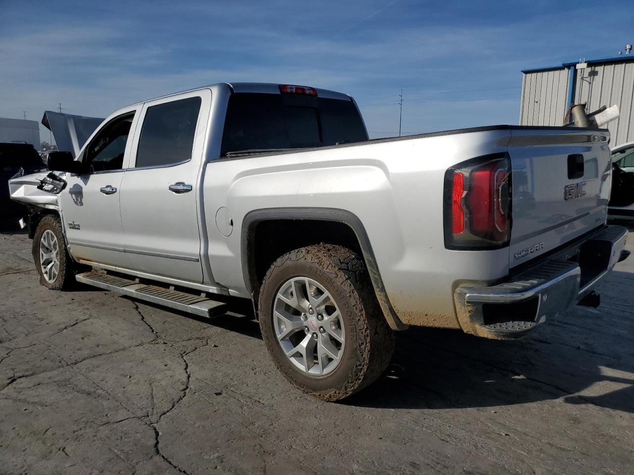 2018 GMC SIERRA K15 - Фото 2