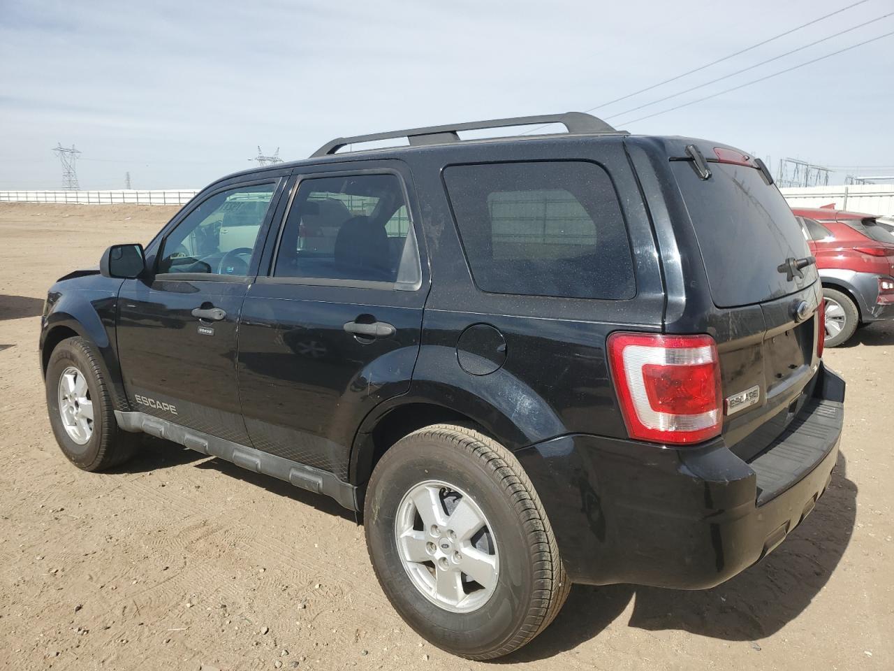 2010 FORD ESCAPE XLT - Image 2